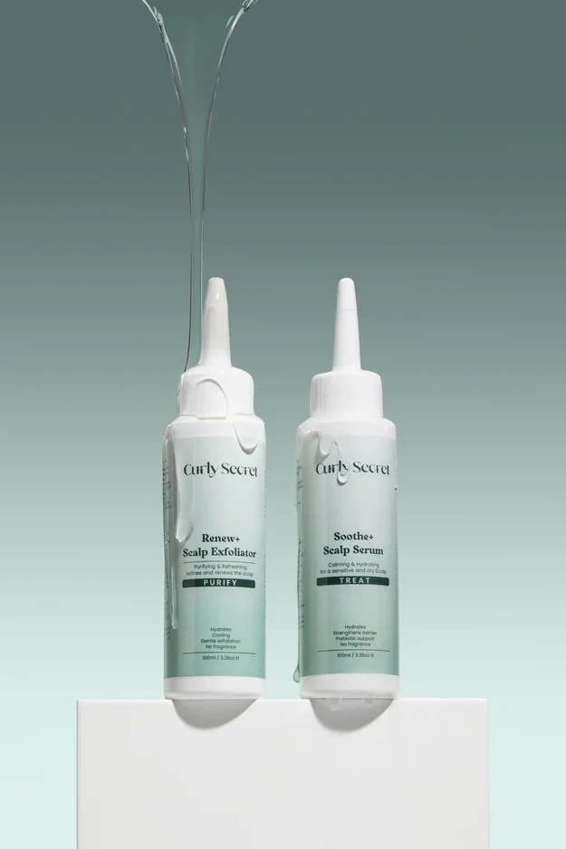 Curly Secret Hoofdhuidritueel Duo -Soothe+ Scalp Serum & Renew+ Scalp Exfoliator-